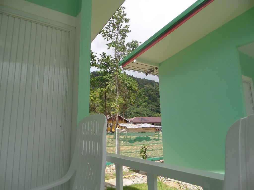 Lanta Triple Novel Hotel Ko Lanta Buitenkant foto