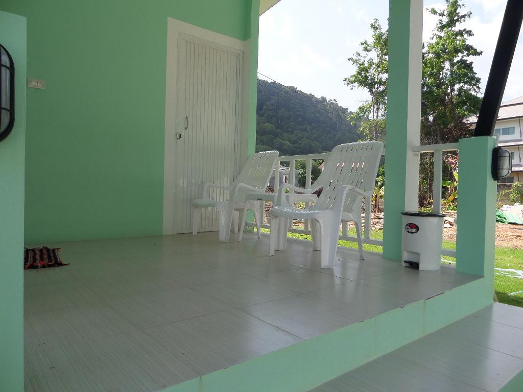 Lanta Triple Novel Hotel Ko Lanta Buitenkant foto