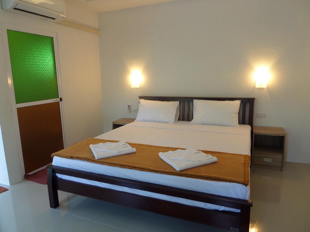 Lanta Triple Novel Hotel Ko Lanta Buitenkant foto