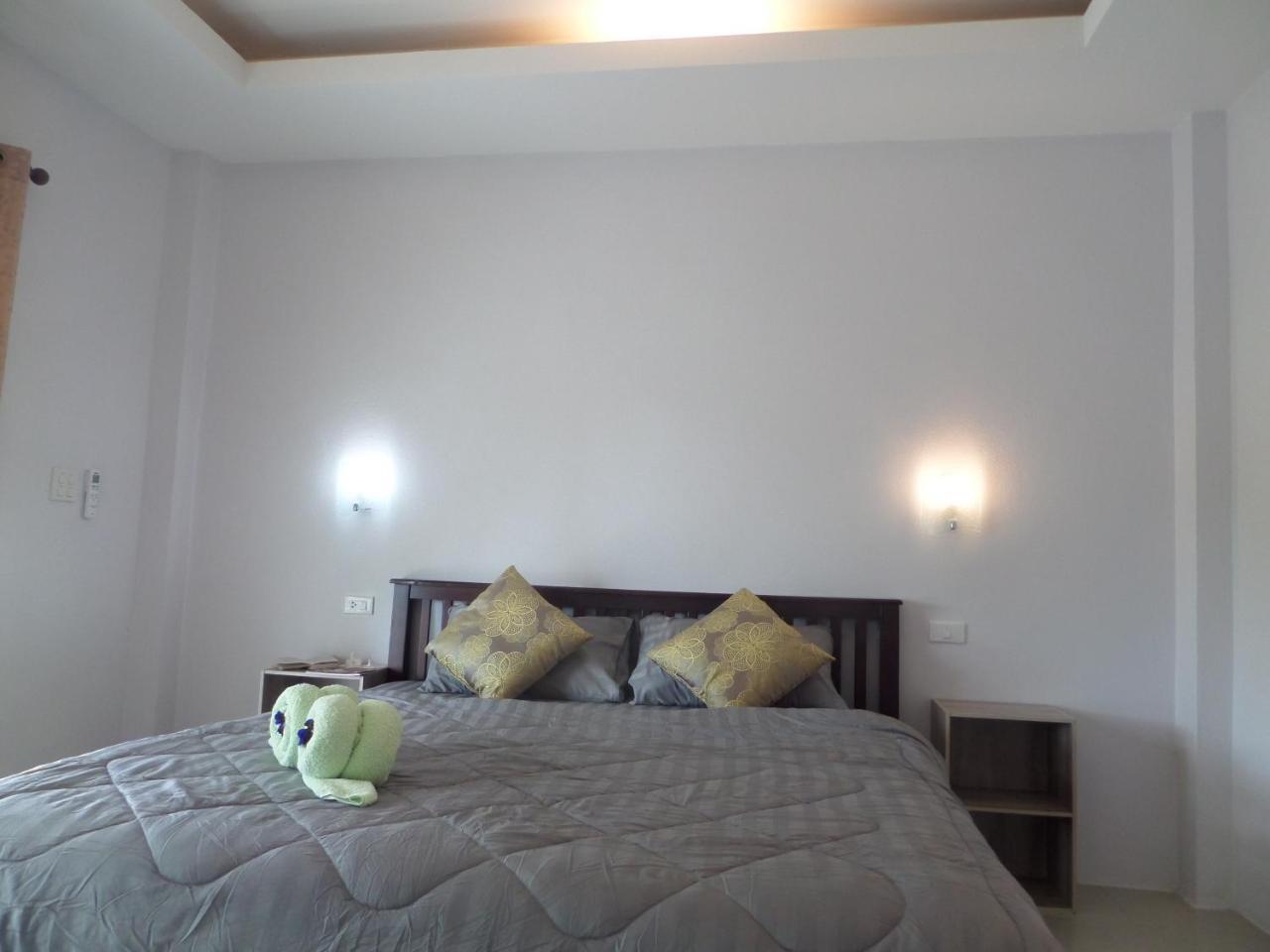 Lanta Triple Novel Hotel Ko Lanta Buitenkant foto